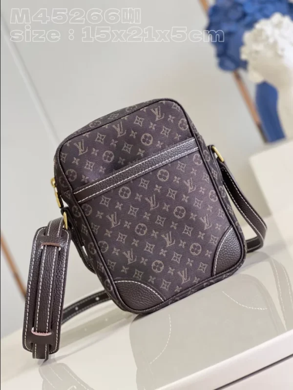 LOUIS VUITTON DANUBE CROSSBODY BAG – WLM601
