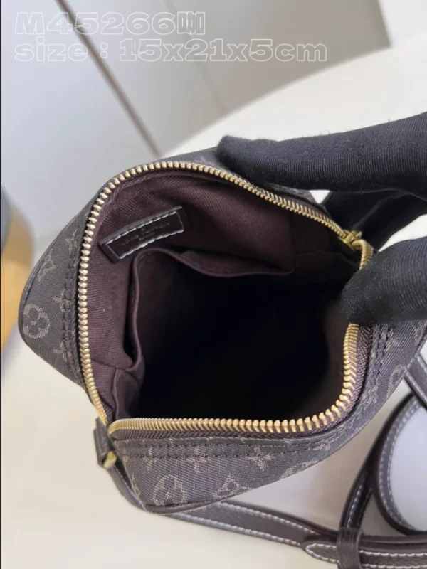 LOUIS VUITTON DANUBE CROSSBODY BAG – WLM601 - Image 3
