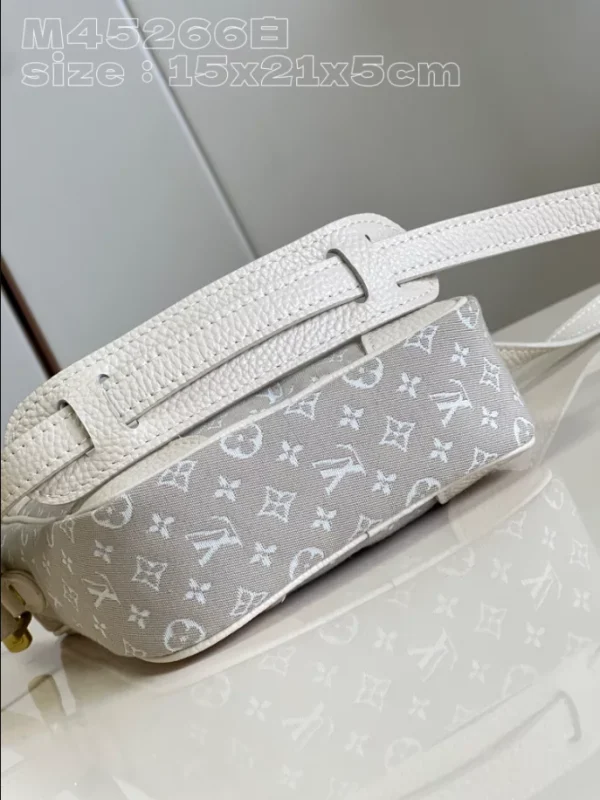 LOUIS VUITTON DANUBE CROSSBODY BAG – WLM602 - Image 6