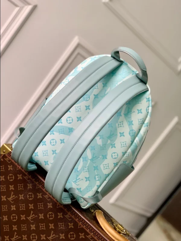 LOUIS VUITTON DISCOVERY BACKPACK MONOGRAM AQUAGARDEN – WLM513 - Image 6