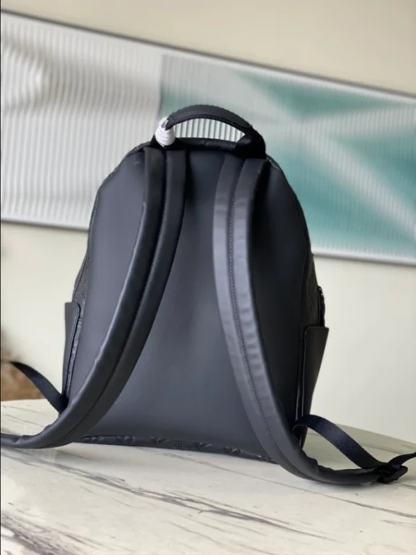 LOUIS VUITTON DISCOVERY BACKPACK MONOGRAM SHADOW – WLM519 - Image 3
