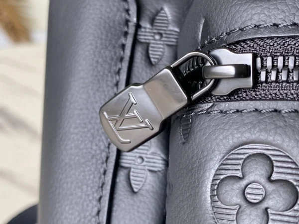 LOUIS VUITTON DISCOVERY BACKPACK MONOGRAM SHADOW – WLM519 - Image 10
