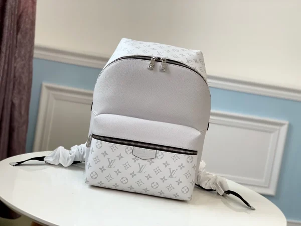 LOUIS VUITTON DISCOVERY BACKPACK – WLM531 - Image 2
