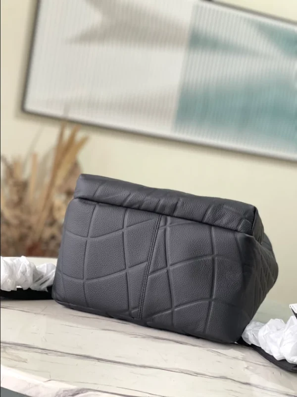 LOUIS VUITTON DISCOVERY BACKPACK – WLM533 - Image 7