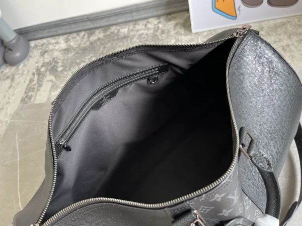LOUIS VUITTON KEEPALL 50 BANDOULIÈRE TAIGARAMA – WLM538 - Image 9