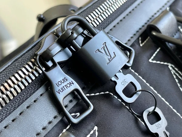 LOUIS VUITTON KEEPALL BANDOULIÈRE 50 BAG  – WLM542 - Image 8