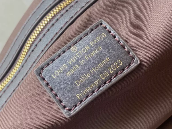 LOUIS VUITTON KEEPALL BANDOULIÈRE 55 BAG – WLM603 - Image 10