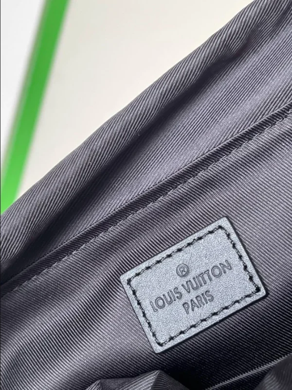 LOUIS VUITTON MONTSOURIS BACKPACK – WLM575 - Image 4