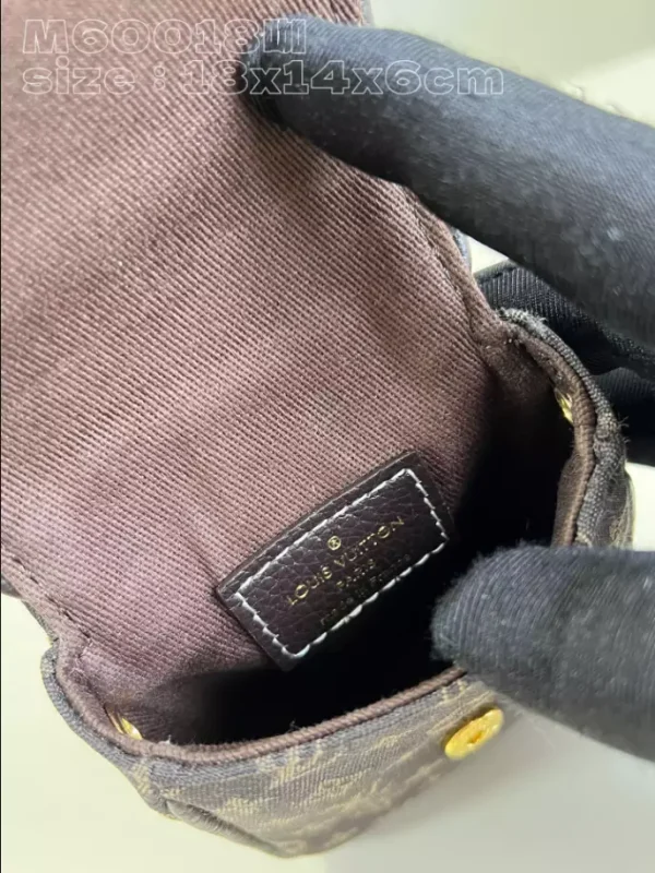 LOUIS VUITTON POCHETTE CANCUN POUCH SHOULDER BAG – WLM598 - Image 5