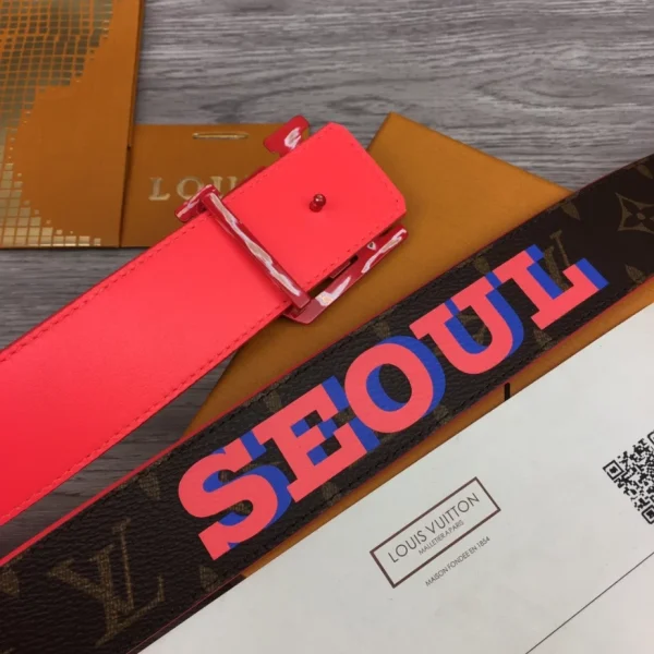 LOUIS VUITTON PYRAMIDE CITIES EXCLUSIVE 40MM REVERSIBLE BELT – B0128 - Image 8
