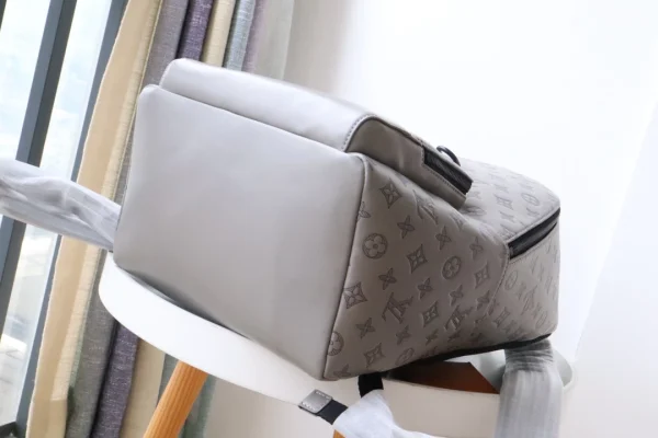LOUIS VUITTON RACER BACKPACK ANTHRACITE GRAY – WLM518 - Image 4