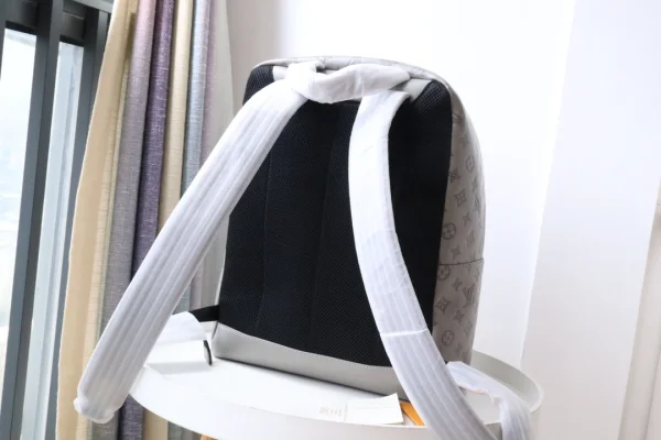 LOUIS VUITTON RACER BACKPACK ANTHRACITE GRAY – WLM518 - Image 3