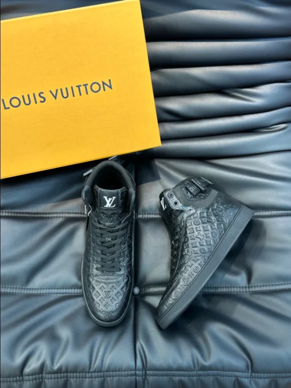 LOUIS VUITTON RIVOLI SNEAKER BOOT IN BLACK – LSVT327 - Image 7