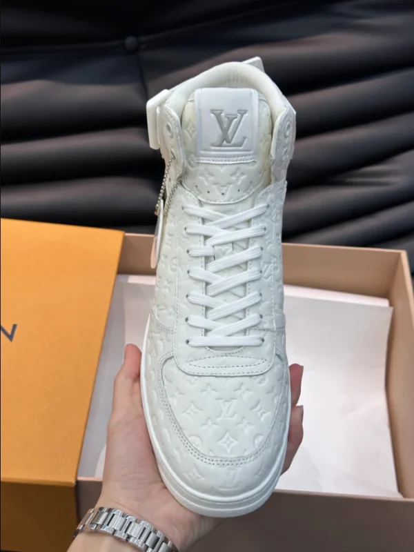 LOUIS VUITTON RIVOLI SNEAKER BOOT IN WHITE – LSVT328 - Image 8