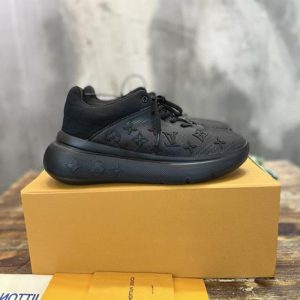 LOUIS VUITTON SHOW UP SNEAKER – LSVT228