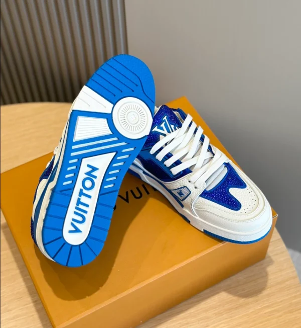 LOUIS VUITTON SNEAKER – LSVT324 - Image 7