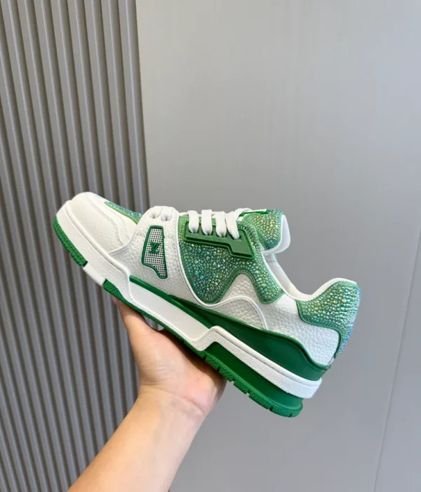 LOUIS VUITTON SNEAKER – LSVT326 - Image 5