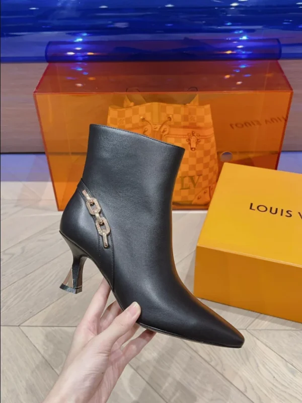 LOUIS VUITTON SPARKLE ANKLE BOOT – WLS001 - Image 2