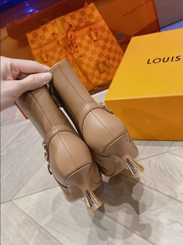 LOUIS VUITTON SPARKLE ANKLE BOOT – WLS002 - Image 8