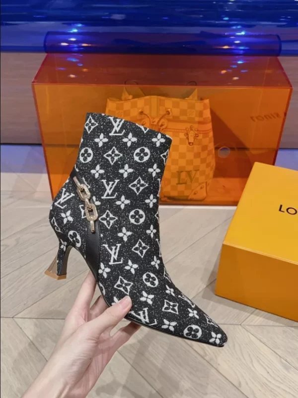 LOUIS VUITTON SPARKLE ANKLE BOOT – WLS003 - Image 2