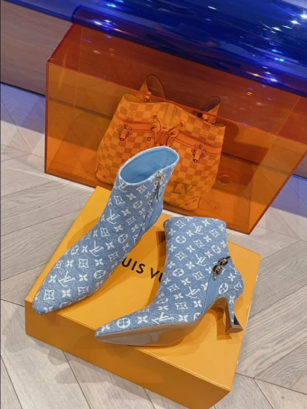 LOUIS VUITTON SPARKLE ANKLE BOOT – WLS005 - Image 5