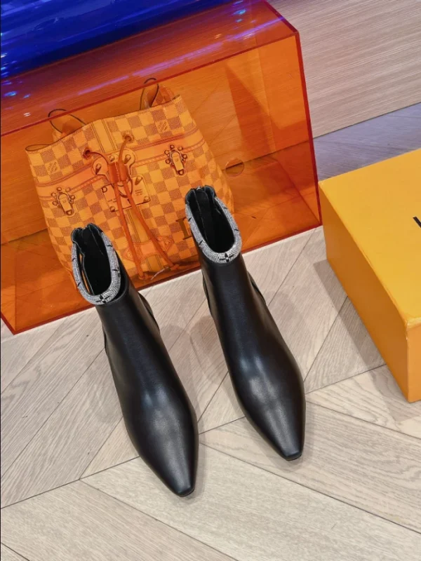 LOUIS VUITTON SPARKLE ANKLE BOOT – WLS006 - Image 10