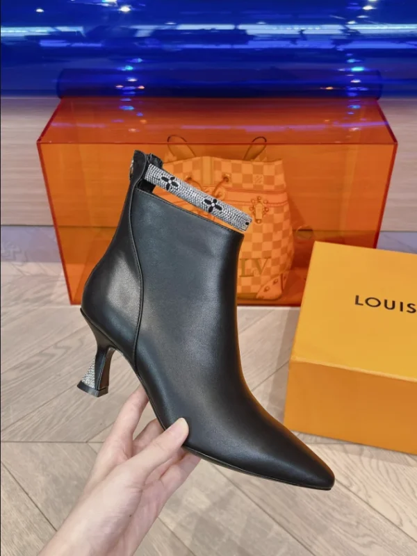 LOUIS VUITTON SPARKLE ANKLE BOOT – WLS006 - Image 2