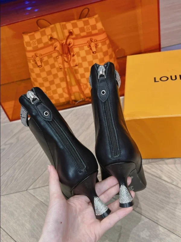 LOUIS VUITTON SPARKLE ANKLE BOOT – WLS006 - Image 5