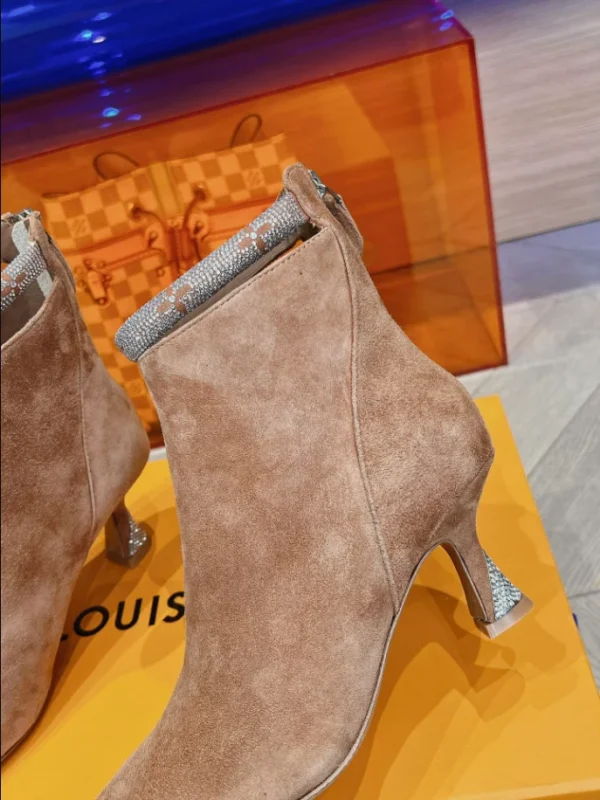 LOUIS VUITTON SPARKLE ANKLE BOOT – WLS007 - Image 7