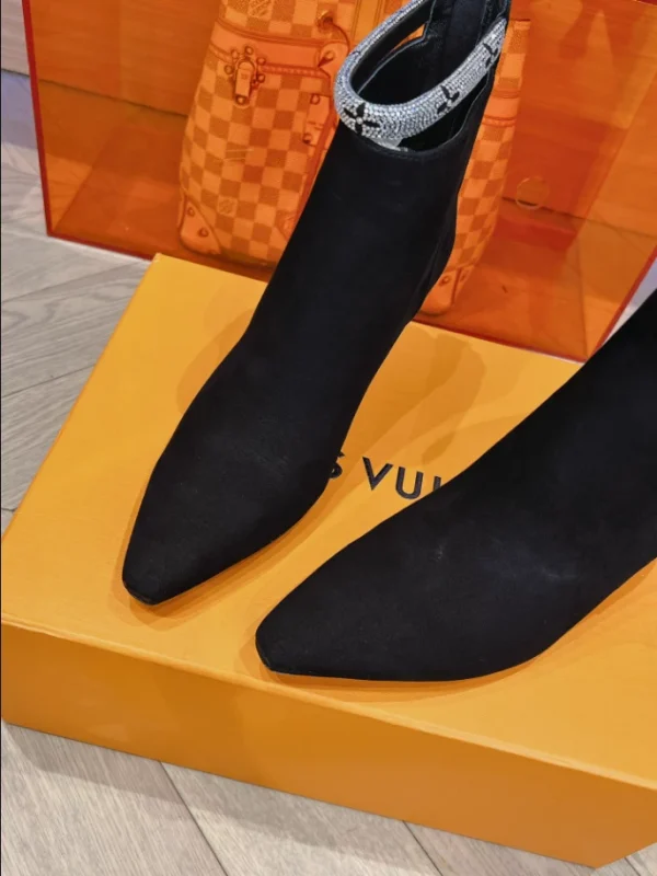 LOUIS VUITTON SPARKLE ANKLE BOOT – WLS008 - Image 8
