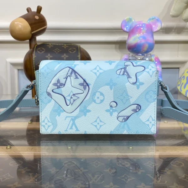 LOUIS VUITTON STEAMER WEARABLE WALLET MONOGRAM OTHER CANVAS – WLM572 - Image 4