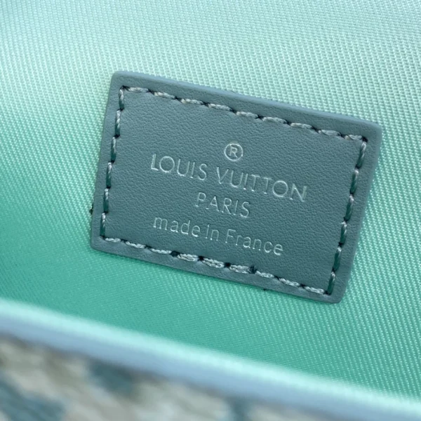 LOUIS VUITTON STEAMER WEARABLE WALLET MONOGRAM OTHER CANVAS – WLM572 - Image 8
