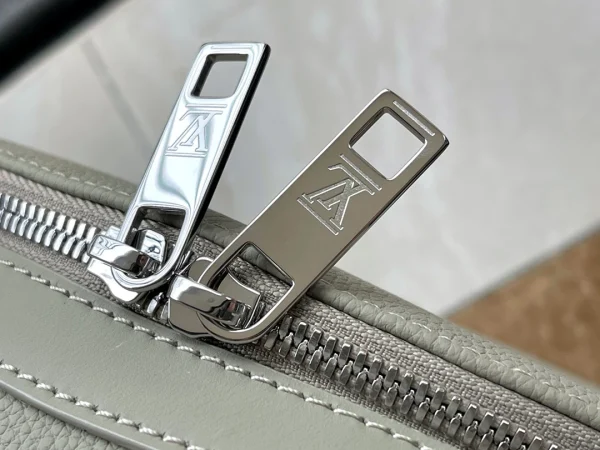 LOUIS VUITTON TAKEOFF BACKPACK LV AEROGRAM – WLM517 - Image 5