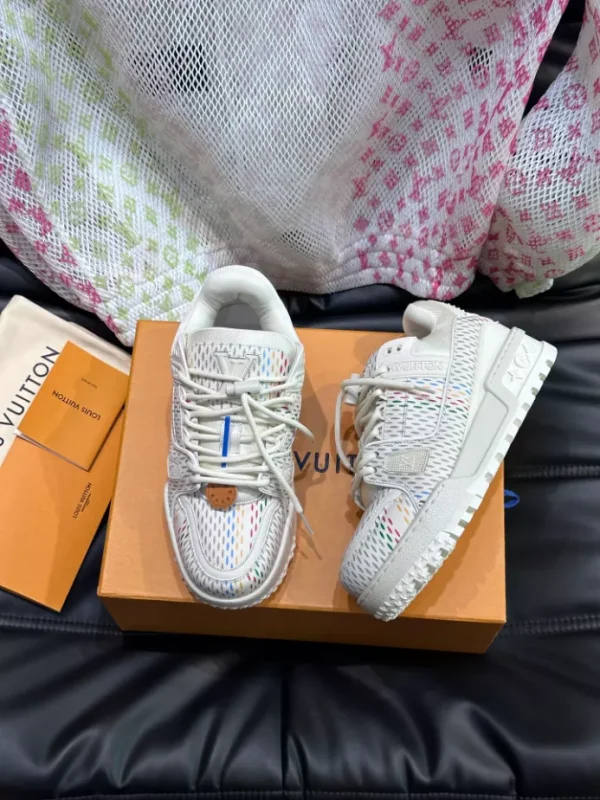 LOUIS VUITTON TRAINER MAXI SNEAKERS BEIGE – LSVT375 - Image 2