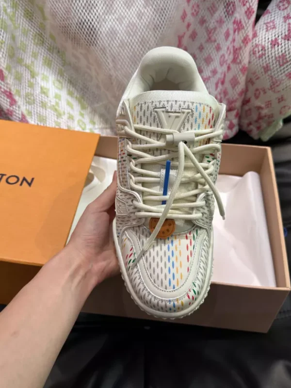 LOUIS VUITTON TRAINER MAXI SNEAKERS BEIGE – LSVT375 - Image 7
