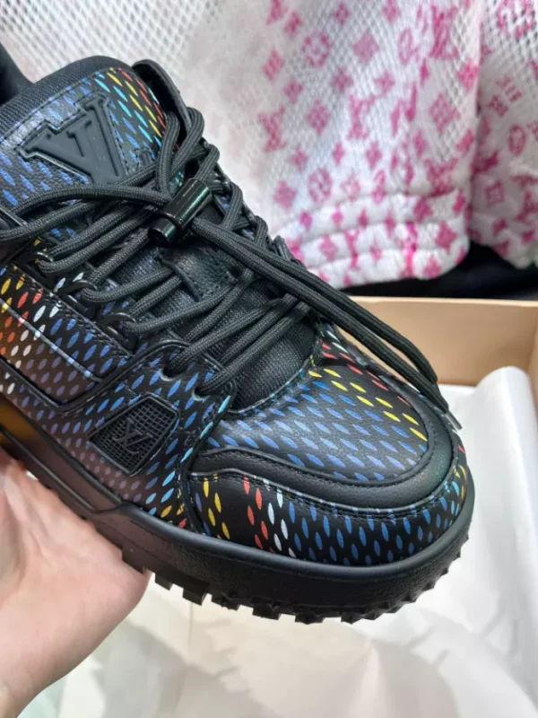 LOUIS VUITTON TRAINER MAXI SNEAKERS BLACK – LSVT374 - Image 4