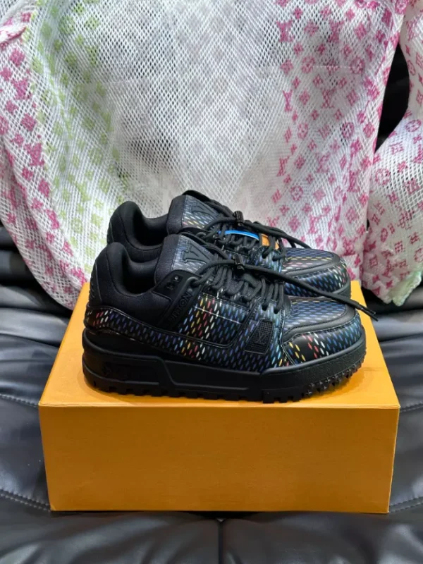 LOUIS VUITTON TRAINER MAXI SNEAKERS BLACK – LSVT374 - Image 6