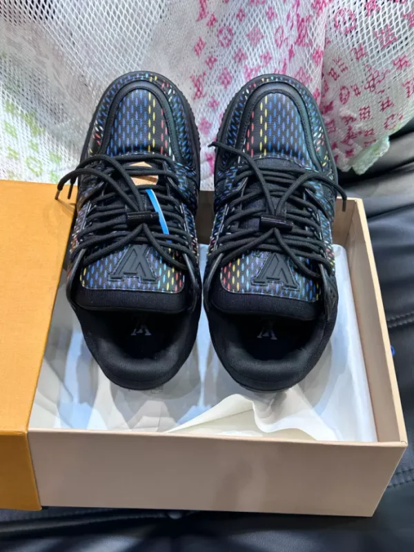 LOUIS VUITTON TRAINER MAXI SNEAKERS BLACK – LSVT374 - Image 8