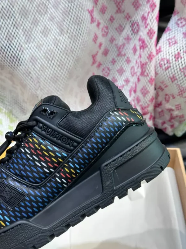 LOUIS VUITTON TRAINER MAXI SNEAKERS BLACK – LSVT374 - Image 10