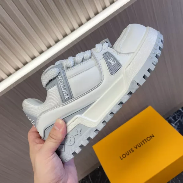 LOUIS VUITTON TRAINER MAXI SNEAKERS GREY – LSVT371 - Image 3