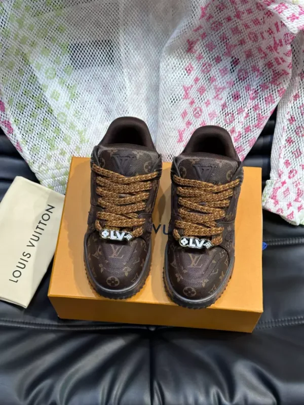 LOUIS VUITTON TRAINER MAXI SNEAKERS – LSVT378 - Image 6