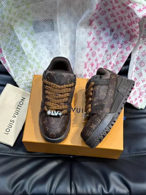 LOUIS VUITTON TRAINER MAXI SNEAKERS – LSVT378 - Image 2