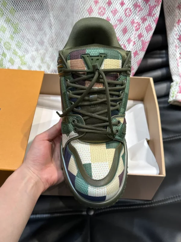 LOUIS VUITTON TRAINER MAXI SNEAKERS – LSVT381 - Image 3