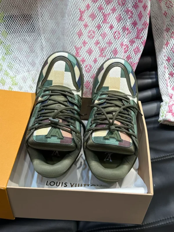 LOUIS VUITTON TRAINER MAXI SNEAKERS – LSVT381 - Image 7