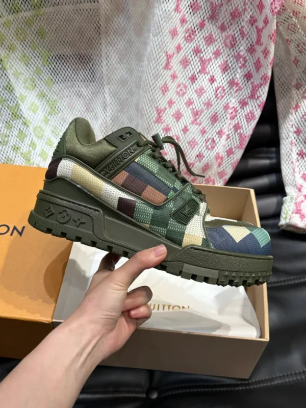 LOUIS VUITTON TRAINER MAXI SNEAKERS – LSVT381 - Image 8