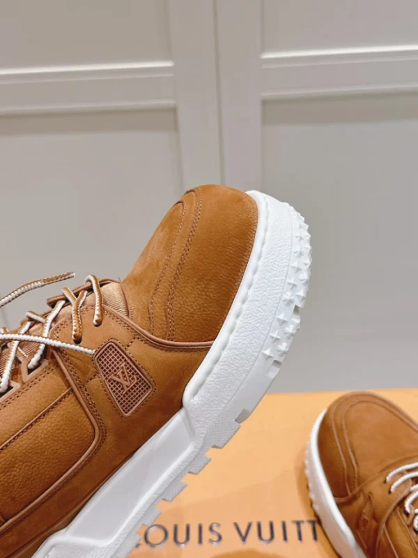 LOUIS VUITTON TRAINER MAXI SNEAKERS – LSVT388 - Image 6