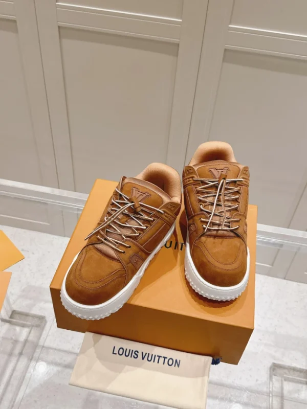 LOUIS VUITTON TRAINER MAXI SNEAKERS – LSVT388 - Image 8