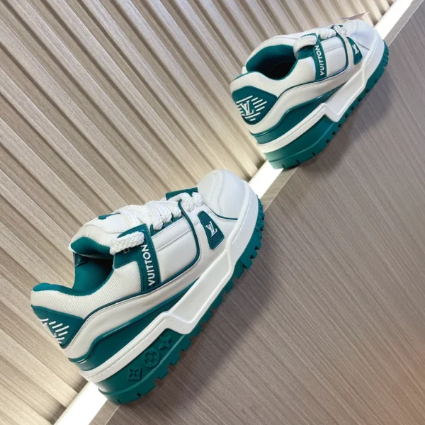 LOUIS VUITTON TRAINER MAXI SNEAKERS GREEN – LSVT369 - Image 9