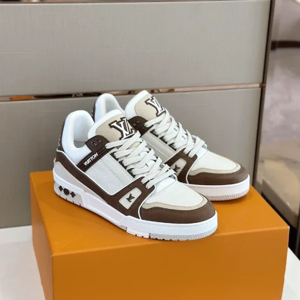 LOUIS VUITTON TRAINER SNEAKER – LSVT278 - Image 3