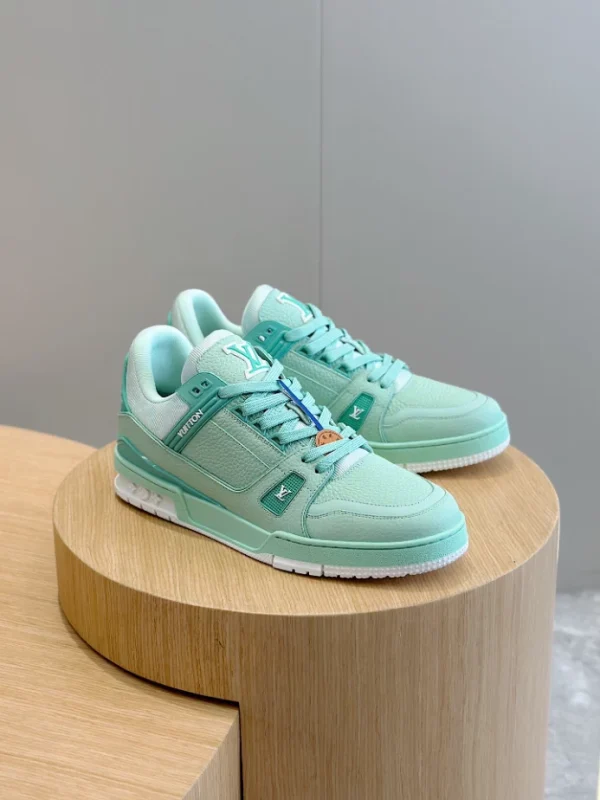 LOUIS VUITTON TRAINER SNEAKERS IN BLUE – LSVT361 - Image 2